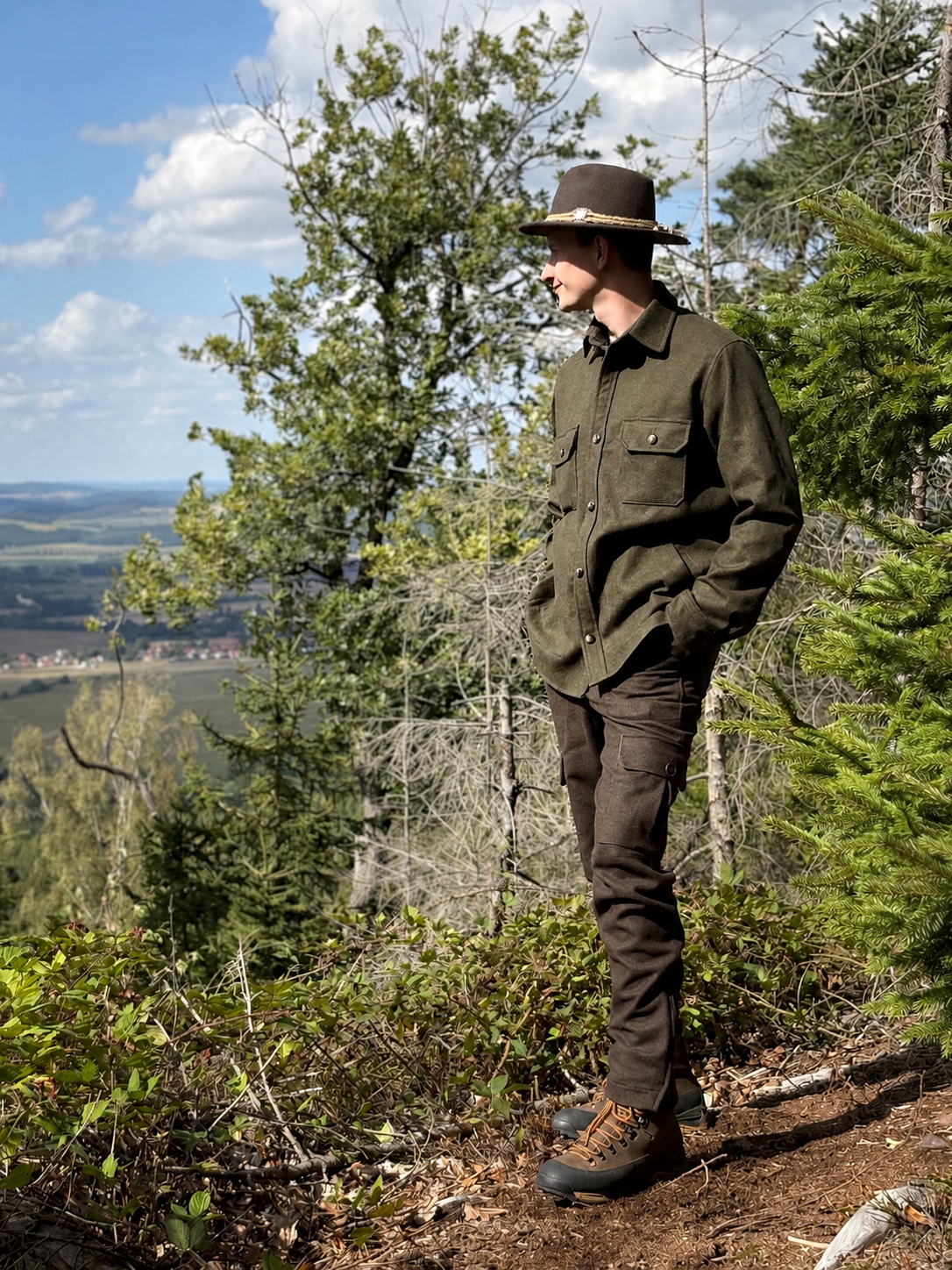 Loden Men's Trousers “Forst” – Green Piping