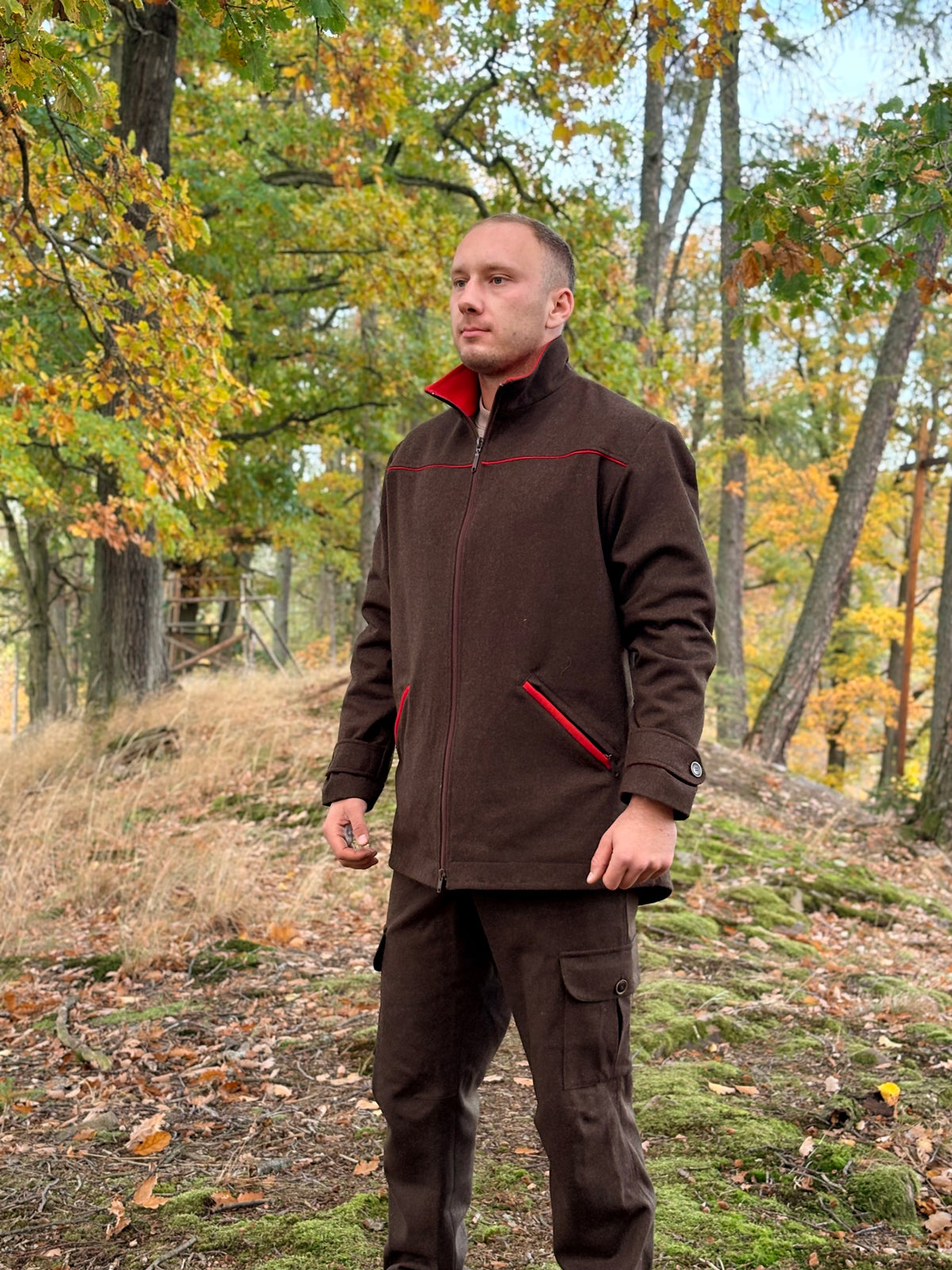 FORST Jagd-Lodenjacke – mit roter Paspelierung
